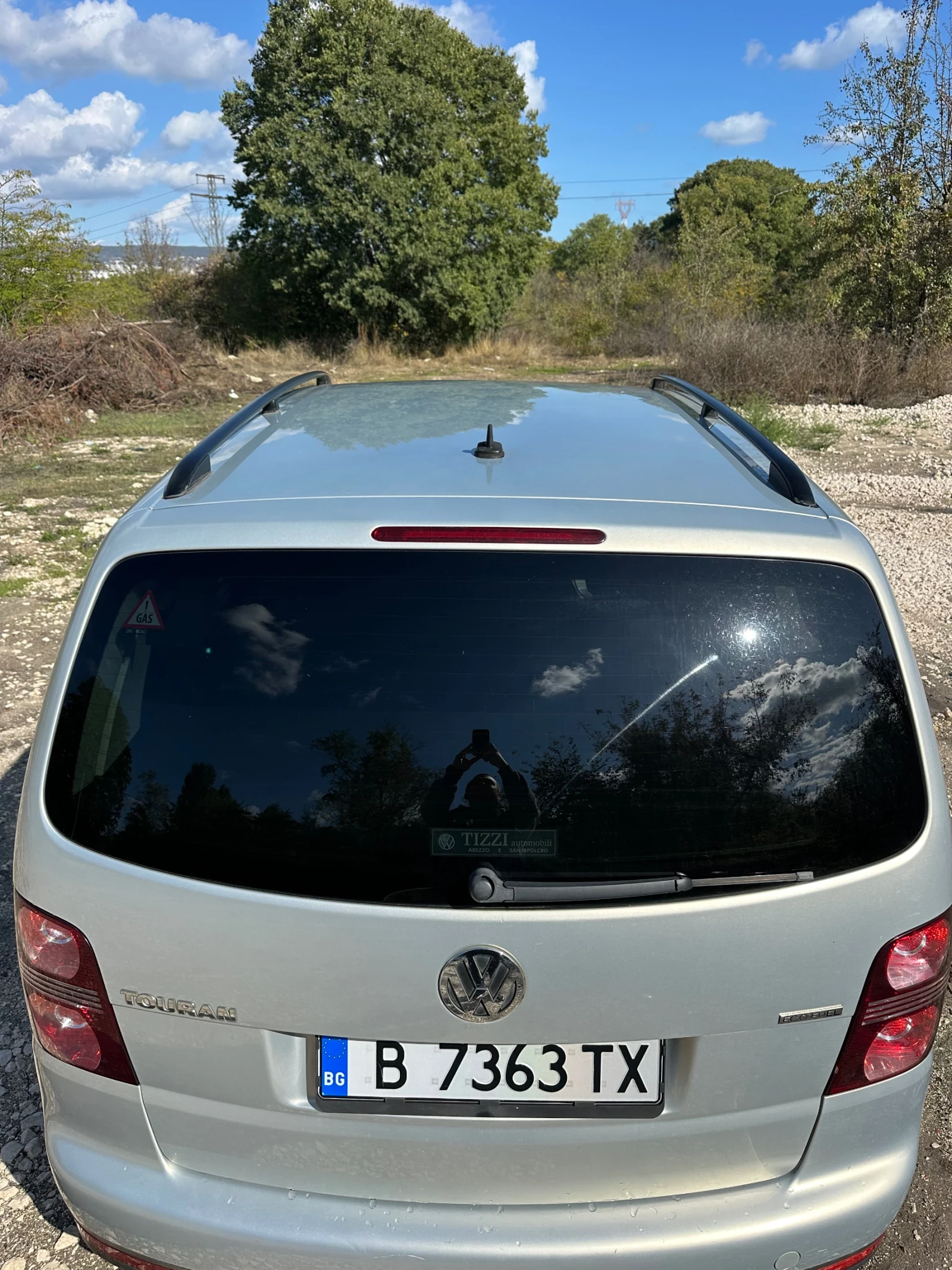 VW Touran Ecofuel, снимка 12 - Автомобили и джипове - 54567403