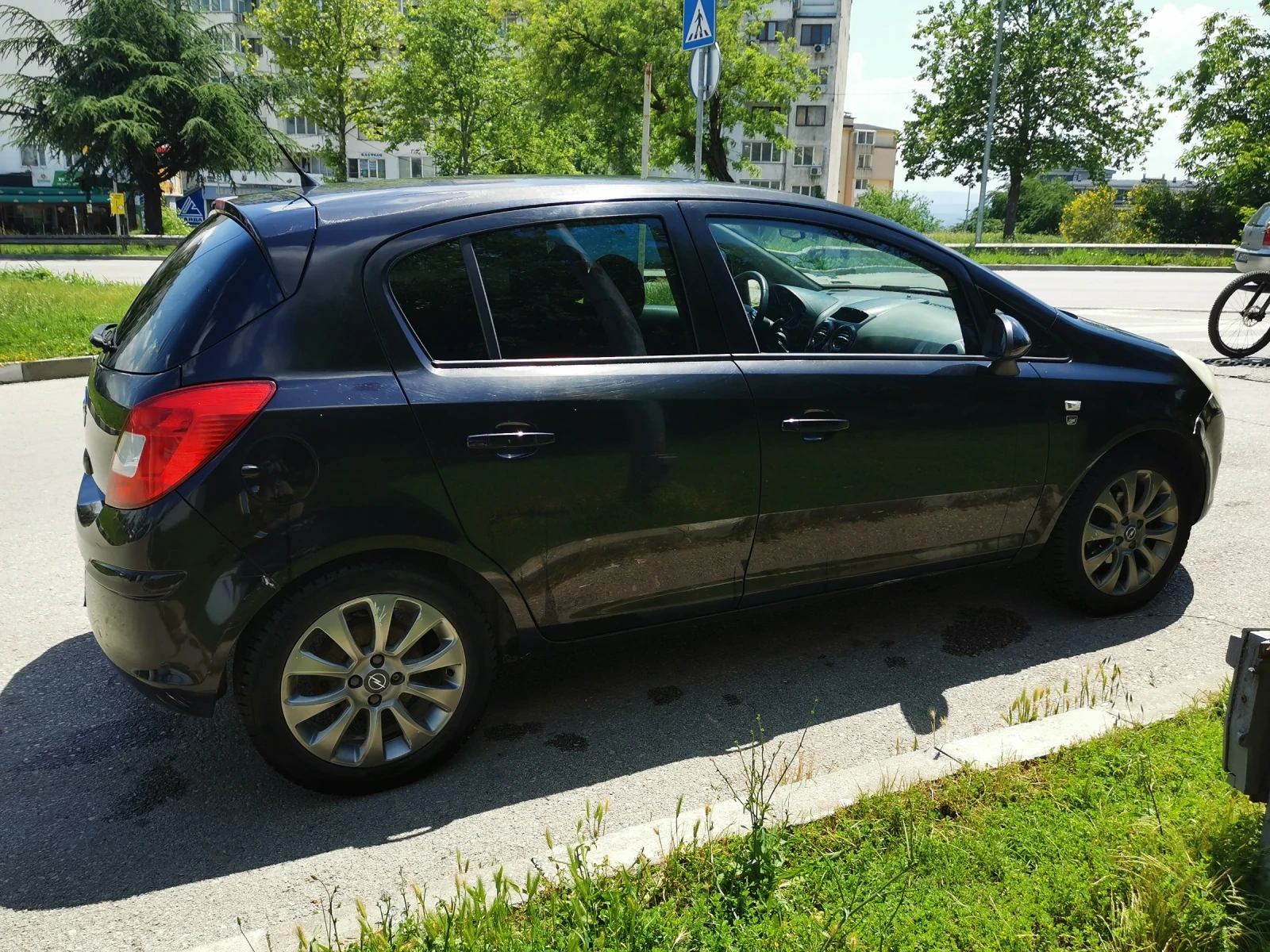 Opel Corsa, снимка 4 - Автомобили и джипове - 54701233