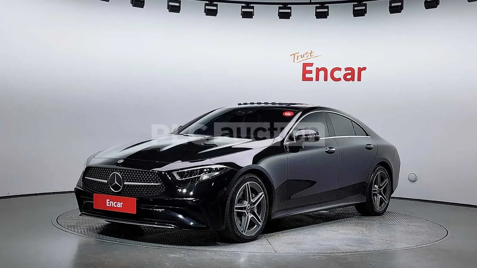 Mercedes-Benz CLS 300 ДИСТРОНИК * ОБДУХВАНЕ * HEAD-UP * PANO