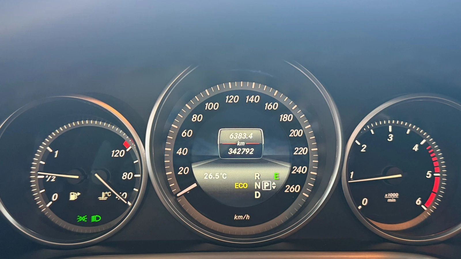 Mercedes-Benz 200, снимка 2 - Автомобили и джипове - 56058543