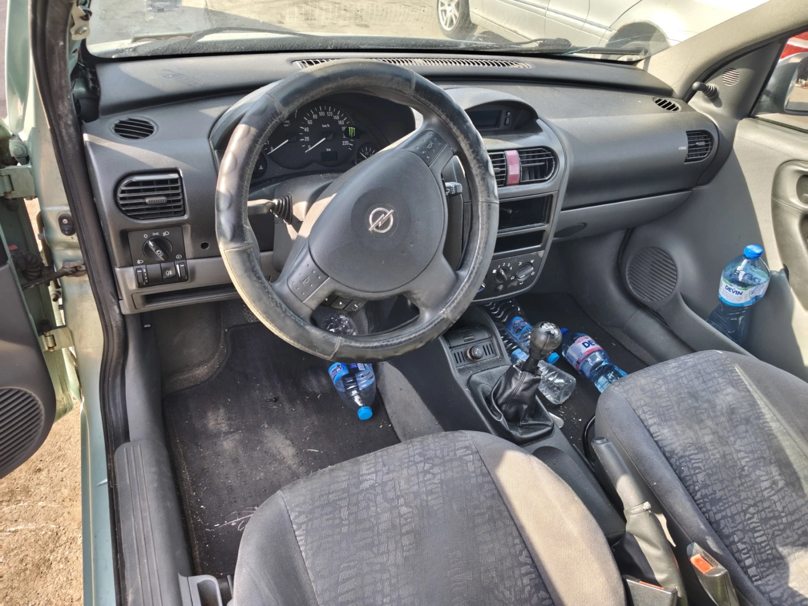 Opel Corsa 1.2, снимка 5 - Автомобили и джипове - 56128173