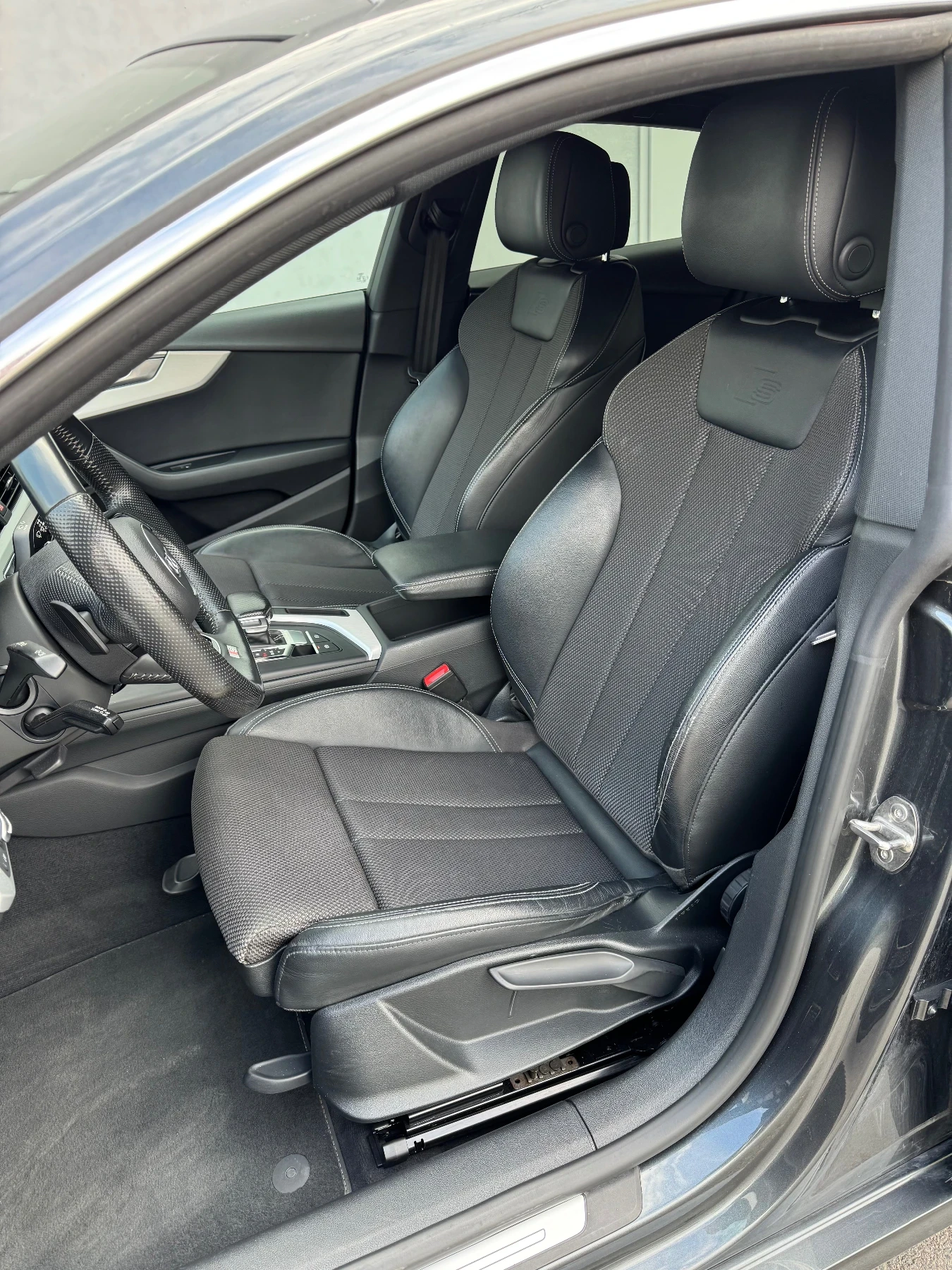 Audi A5 40 Tfsi / 3x S-line , снимка 7 - Автомобили и джипове - 56150391