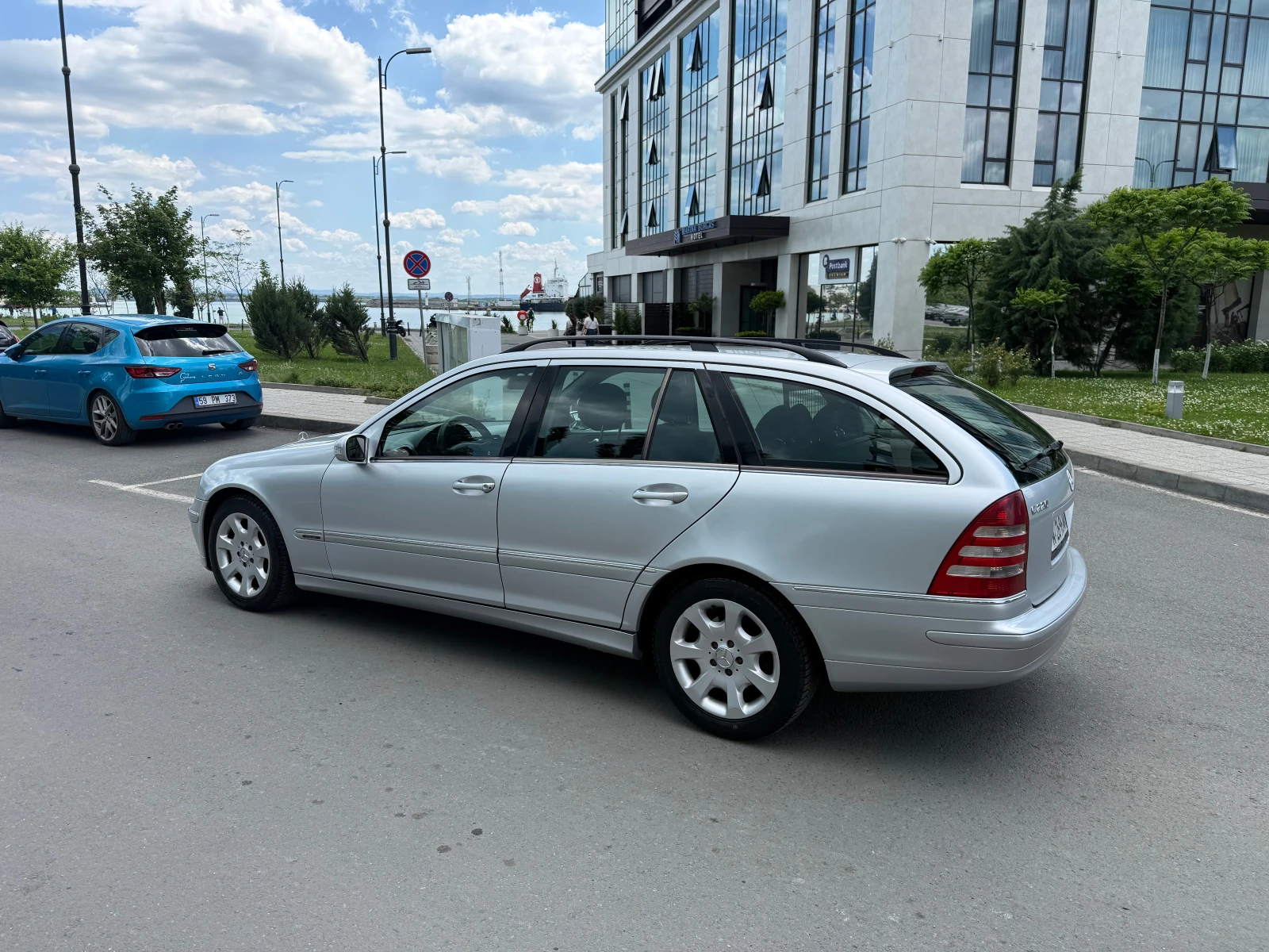 Mercedes-Benz C 220 ELEGANCE, снимка 2 - Автомобили и джипове - 56172947