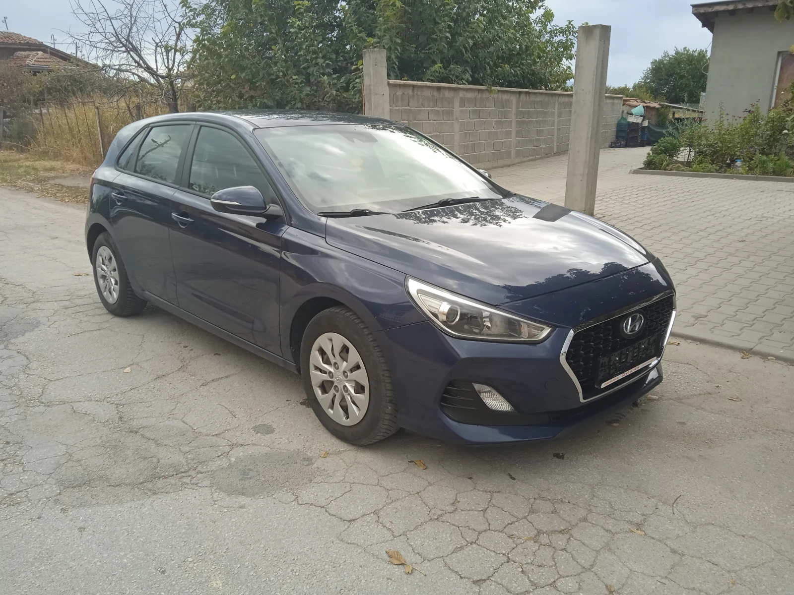 Hyundai I30 1.4i, снимка 2 - Автомобили и джипове - 56192293