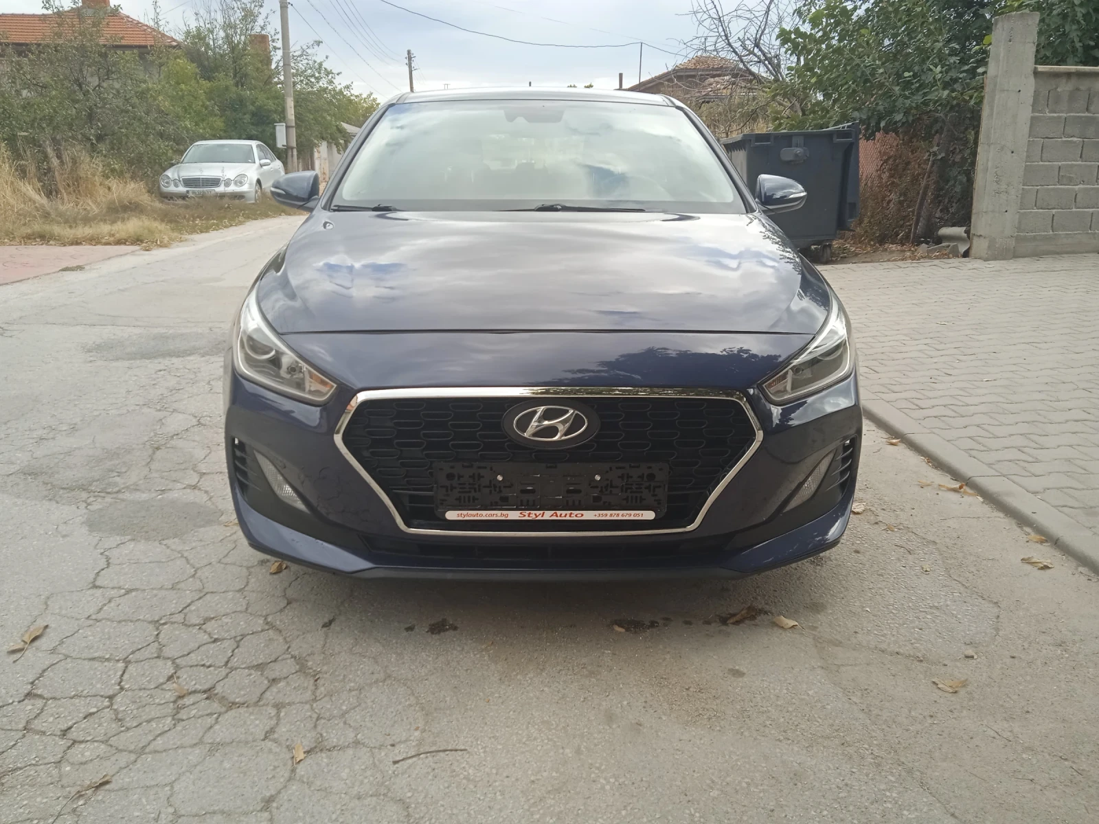 Hyundai I30 1.4i, снимка 3 - Автомобили и джипове - 56192293