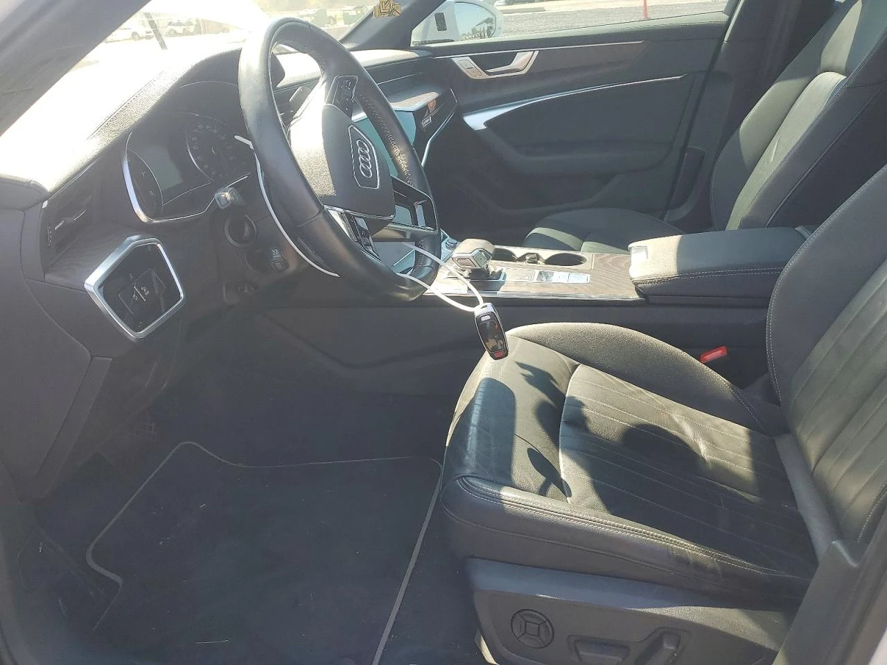 Audi A6 2.0l Premium, снимка 7 - Автомобили и джипове - 56349388