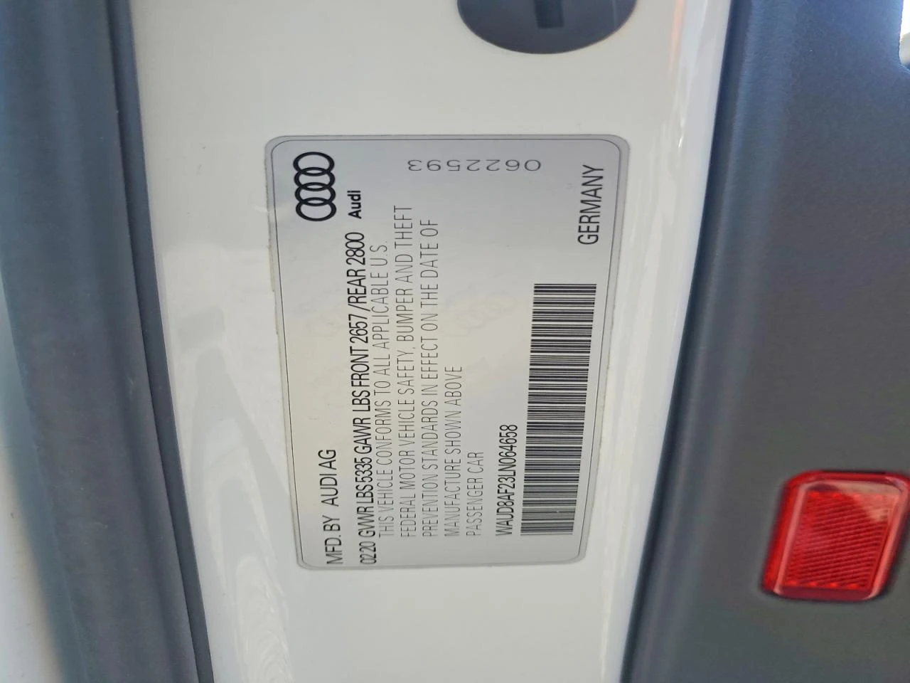 Audi A6 2.0l Premium, снимка 12 - Автомобили и джипове - 56349388