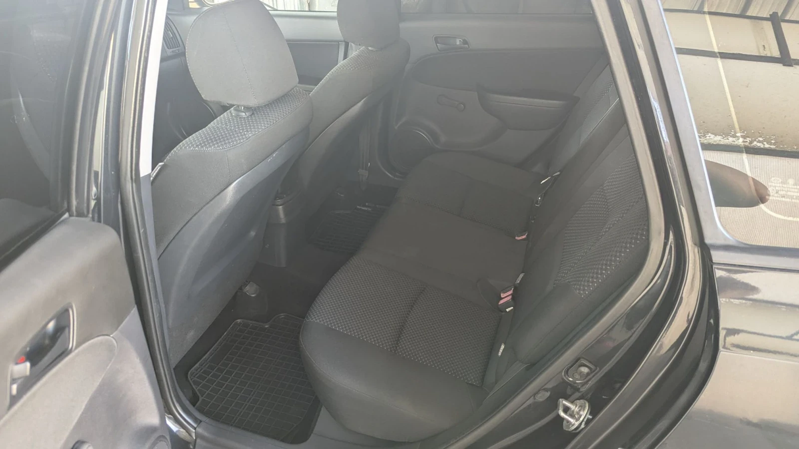Hyundai I30 CarPlay, Bluetooth audio, ГАЗ, снимка 11 - Автомобили и джипове - 56361564
