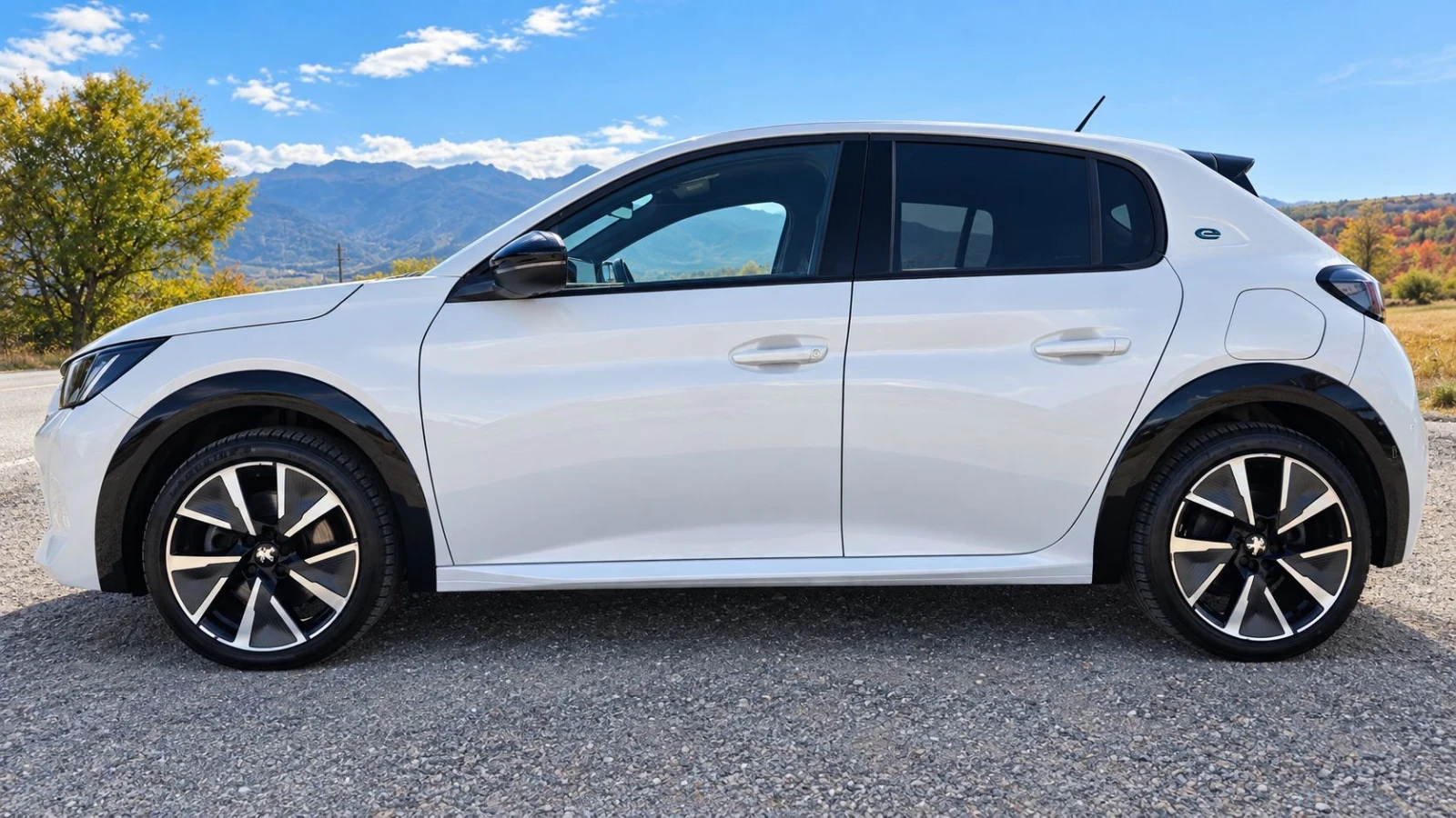Peugeot 208 EV-GT Line-ELECTRIC-50Kwh | Mobile.bg � ����������� 2