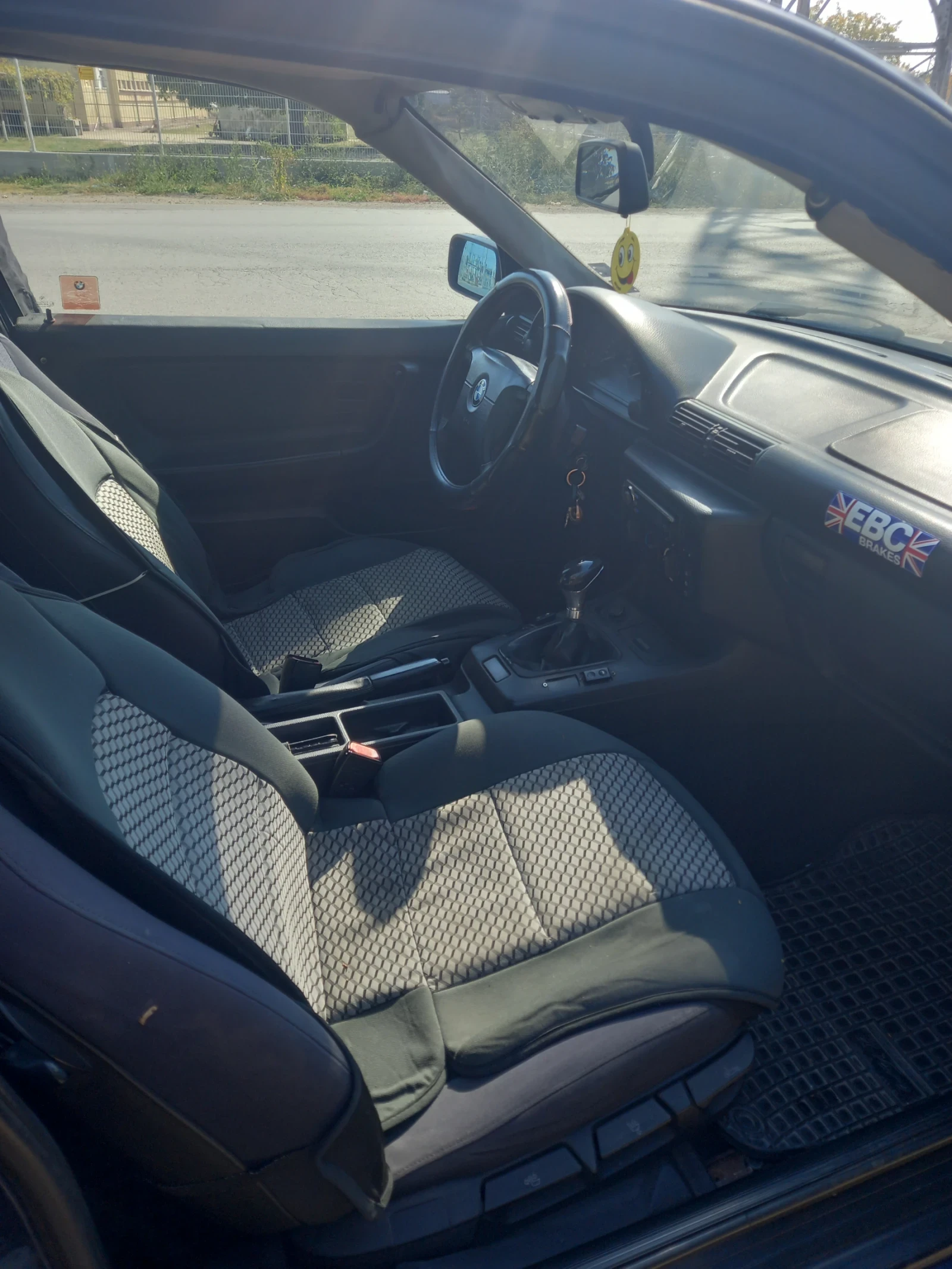 BMW 318, снимка 3 - Автомобили и джипове - 56476249