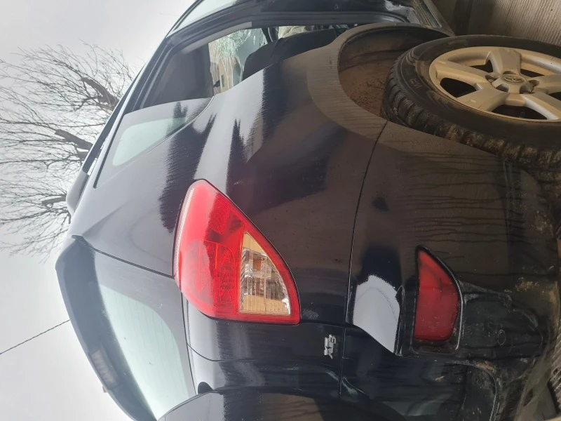 Toyota Rav4 2.0vvti, снимка 1 - Автомобили и джипове - 44624505