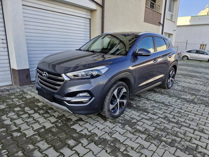 Hyundai Tucson 1.7 CRDI , снимка 2 - Автомобили и джипове - 52913130