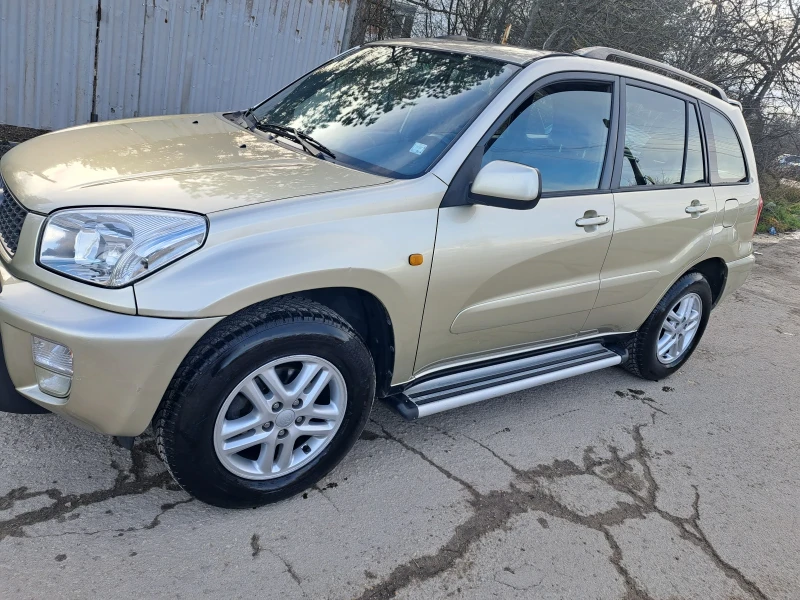 Toyota Rav4 2.0 i, снимка 6 - Автомобили и джипове - 53353402
