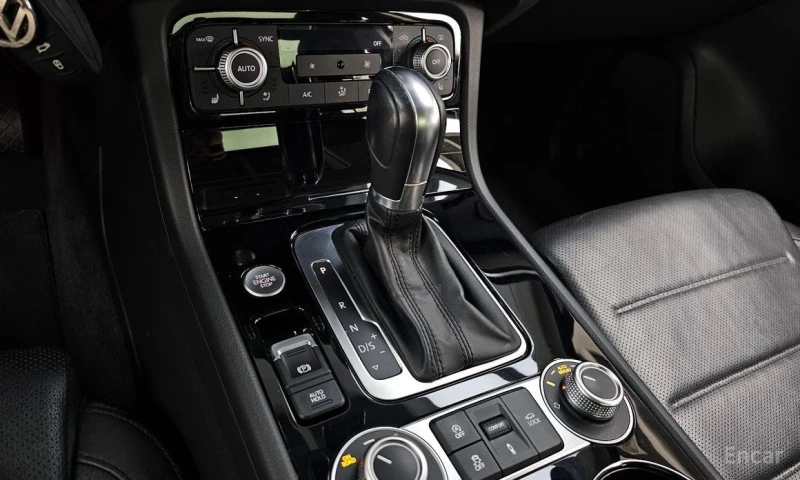 VW Touareg, снимка 9 - Автомобили и джипове - 53562986