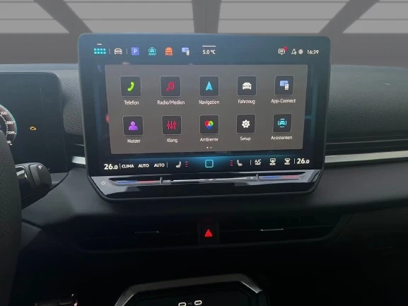 VW T-Roc 1.5 eTSI = R-Line = Black Style Гаранция, снимка 6 - Автомобили и джипове - 55737531