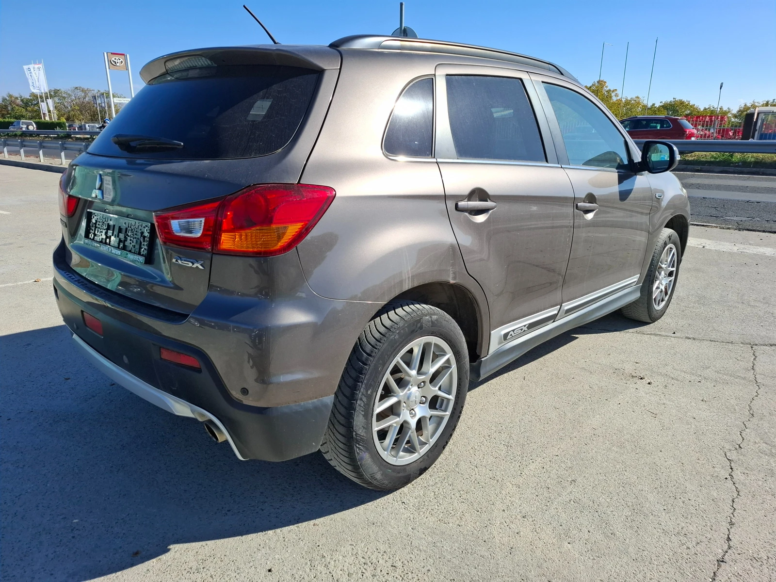 Mitsubishi ASX 1, 6i Италия  - изображение 6