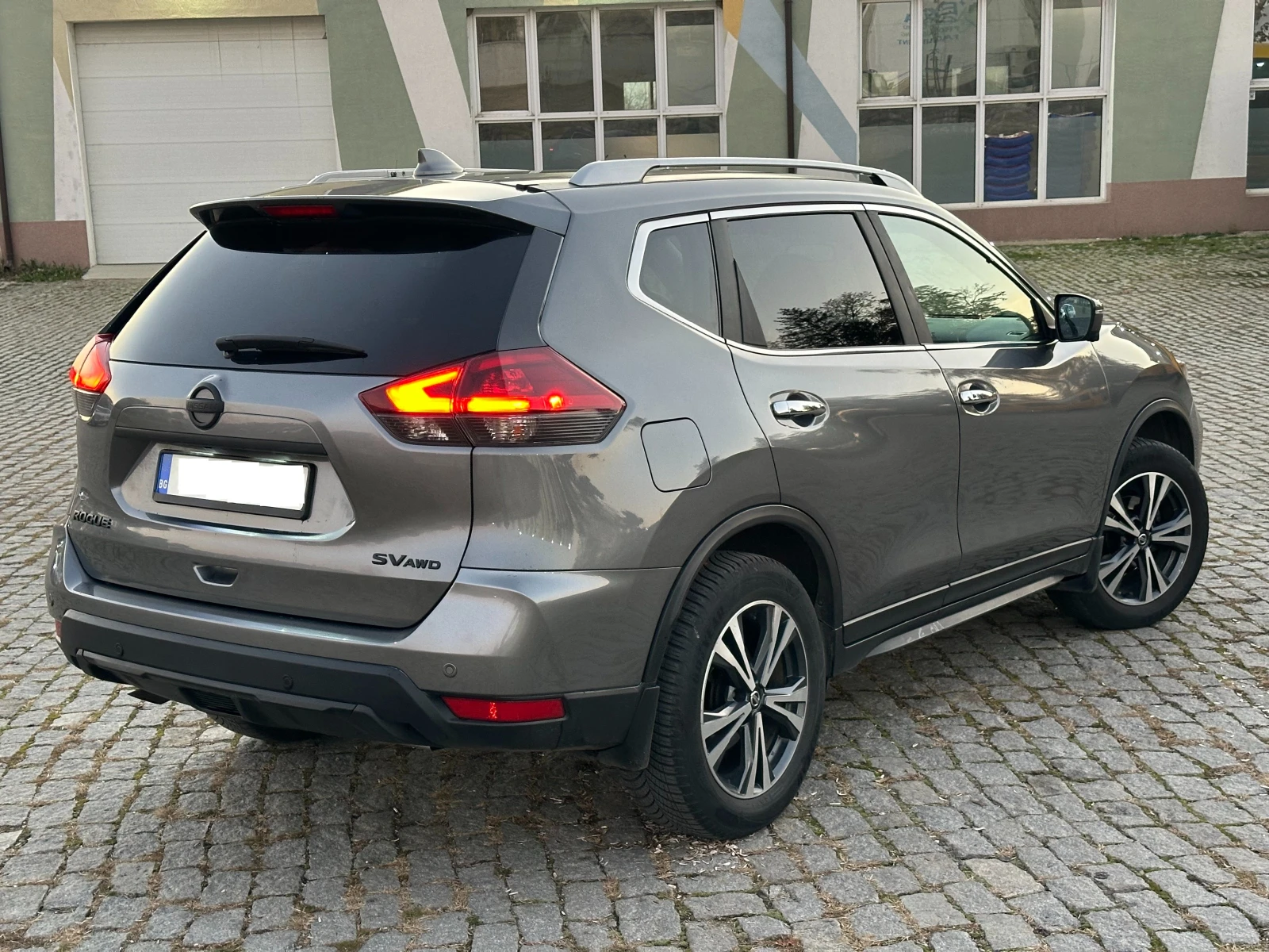 Nissan X-trail Rogue SV 4X4   ГАЗ и много екстри - изображение 6