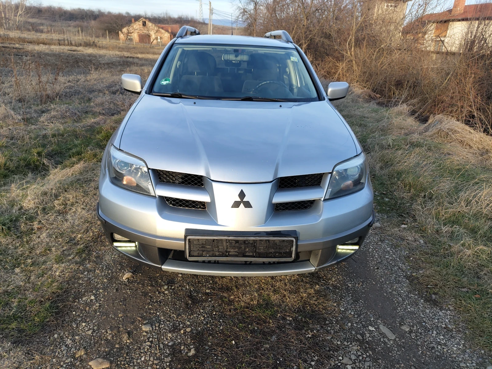 Mitsubishi Outlander 2.4 газ- бензин 4?4 | Mobile.bg — изображение 1