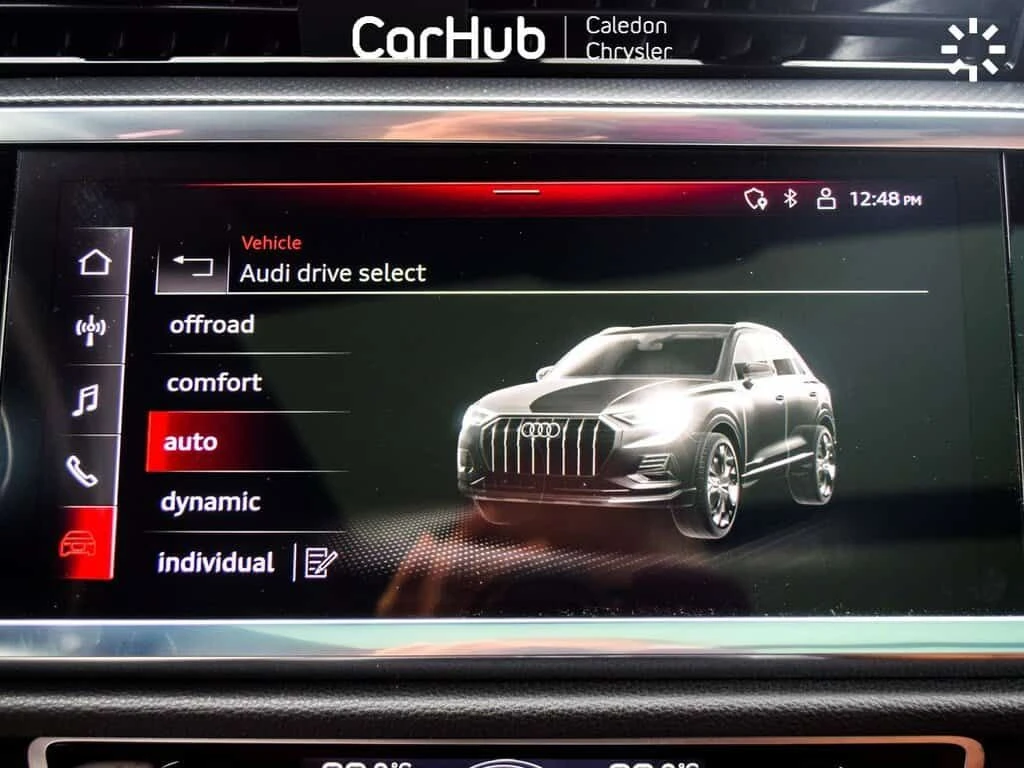 Audi Q3 * Komfort Quattro Pano Sunroof Leather Heated Fron, снимка 14 - Автомобили и джипове - 53902323