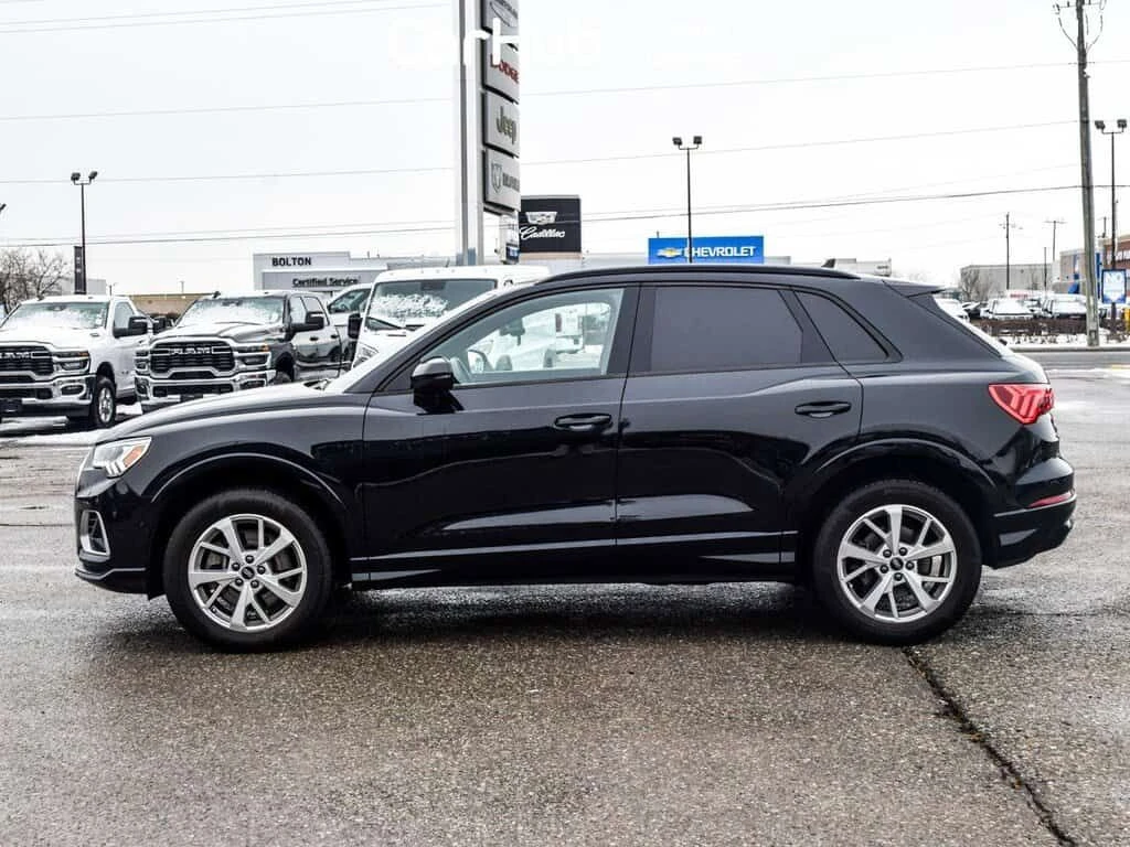 Audi Q3 * Komfort Quattro Pano Sunroof Leather Heated Fron, снимка 8 - Автомобили и джипове - 53902323