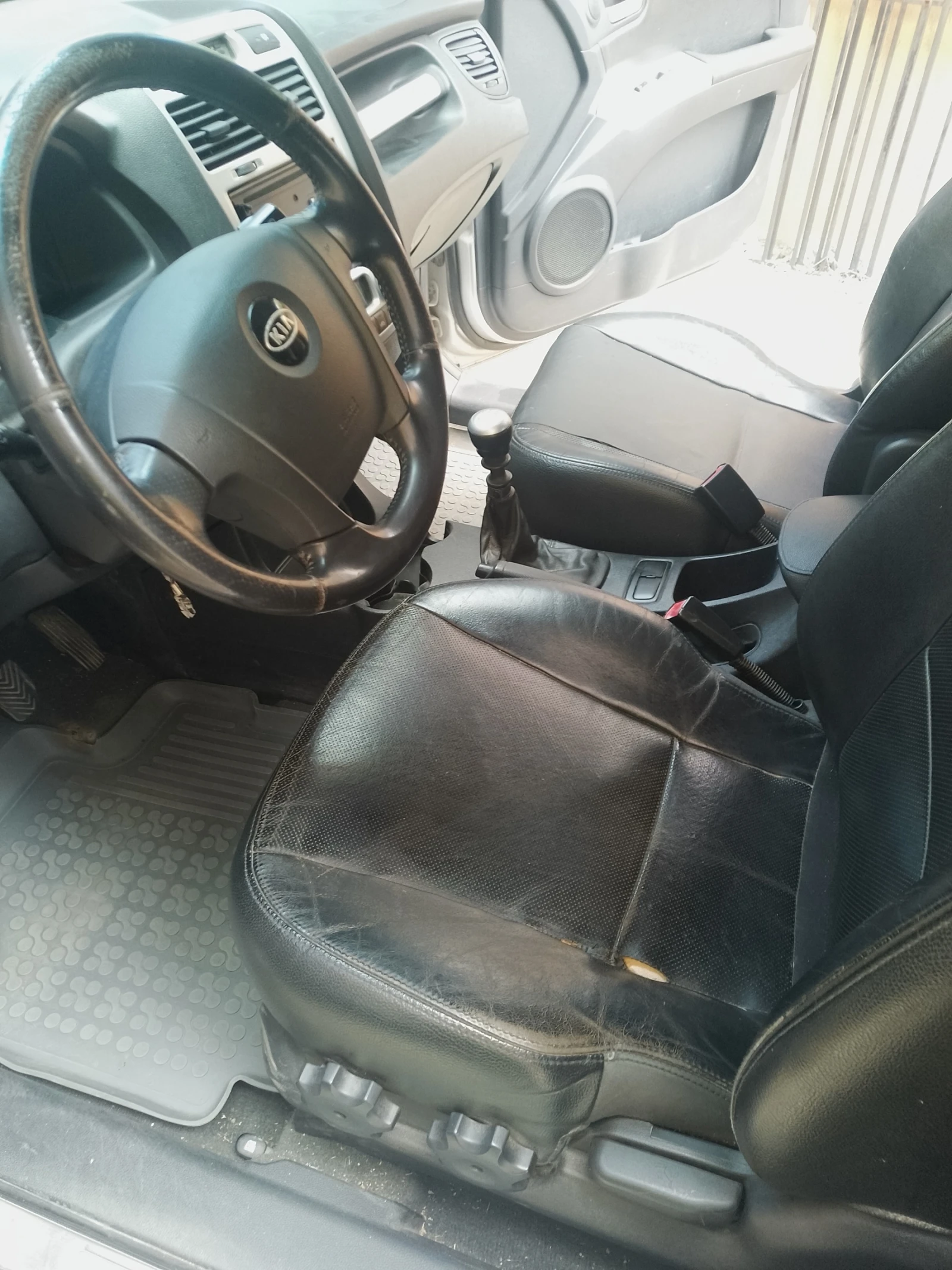 Kia Sportage, снимка 9 - Автомобили и джипове - 54451368