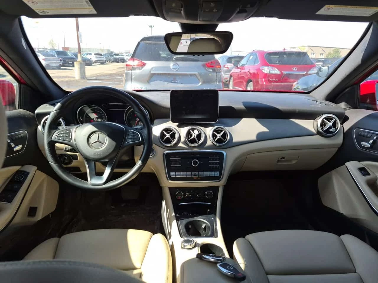 Mercedes-Benz GLA 250 АМГ ПАКЕТ/CARFAX/Подгрев/2 Ключа/Памет, снимка 6 - Автомобили и джипове - 54512496