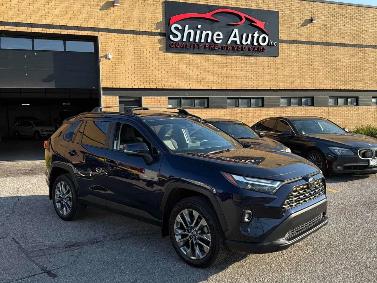 Toyota Rav4 XLE  CARFAX