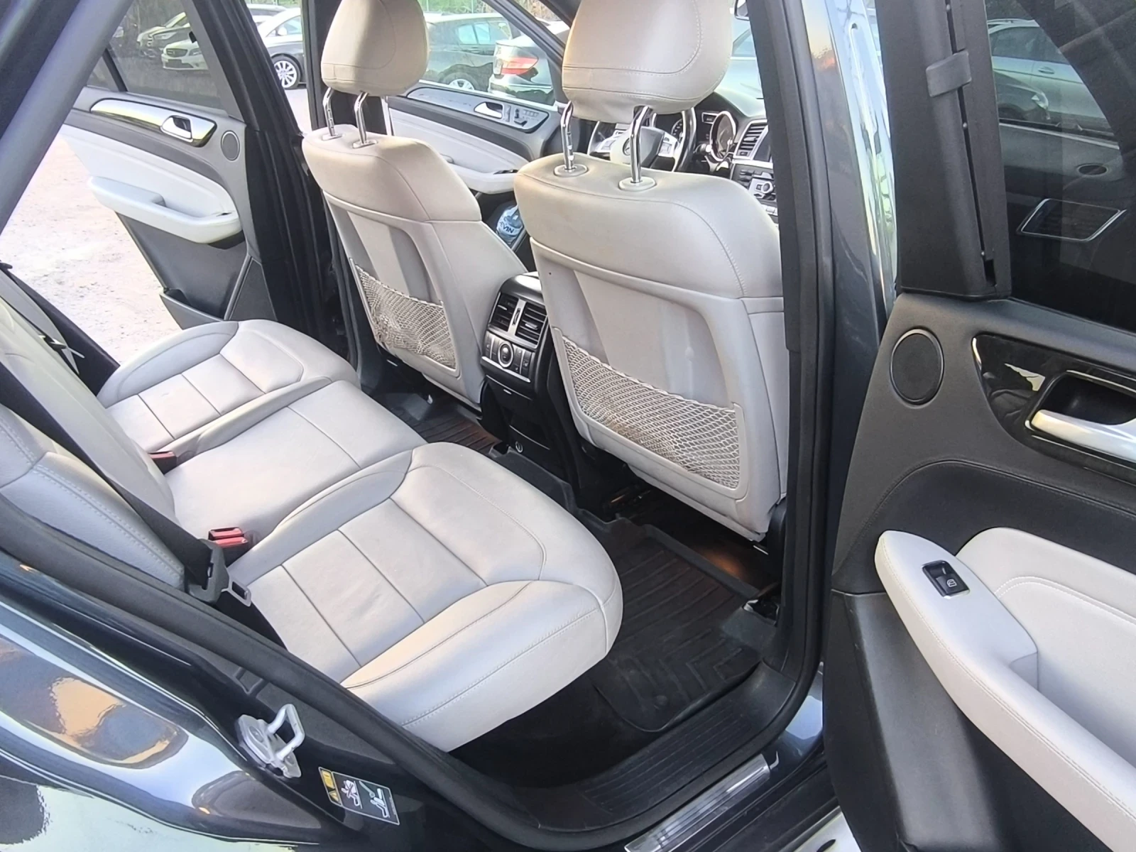 Mercedes-Benz ML 350, снимка 14 - Автомобили и джипове - 55770596
