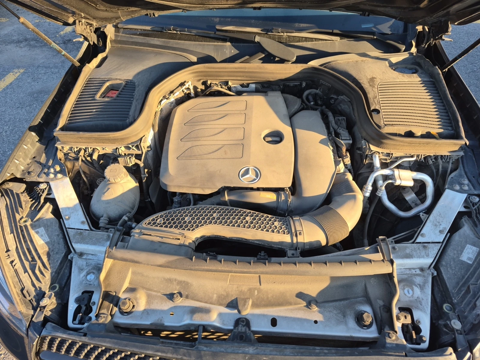 Mercedes-Benz GLC 300 АВТОКРЕДИТ, снимка 15 - Автомобили и джипове - 56248458