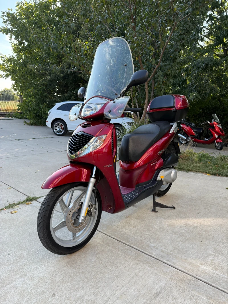 Honda Sh 150 I PERFEKTEN , снимка 4 - Мотоциклети и мототехника - 51618611