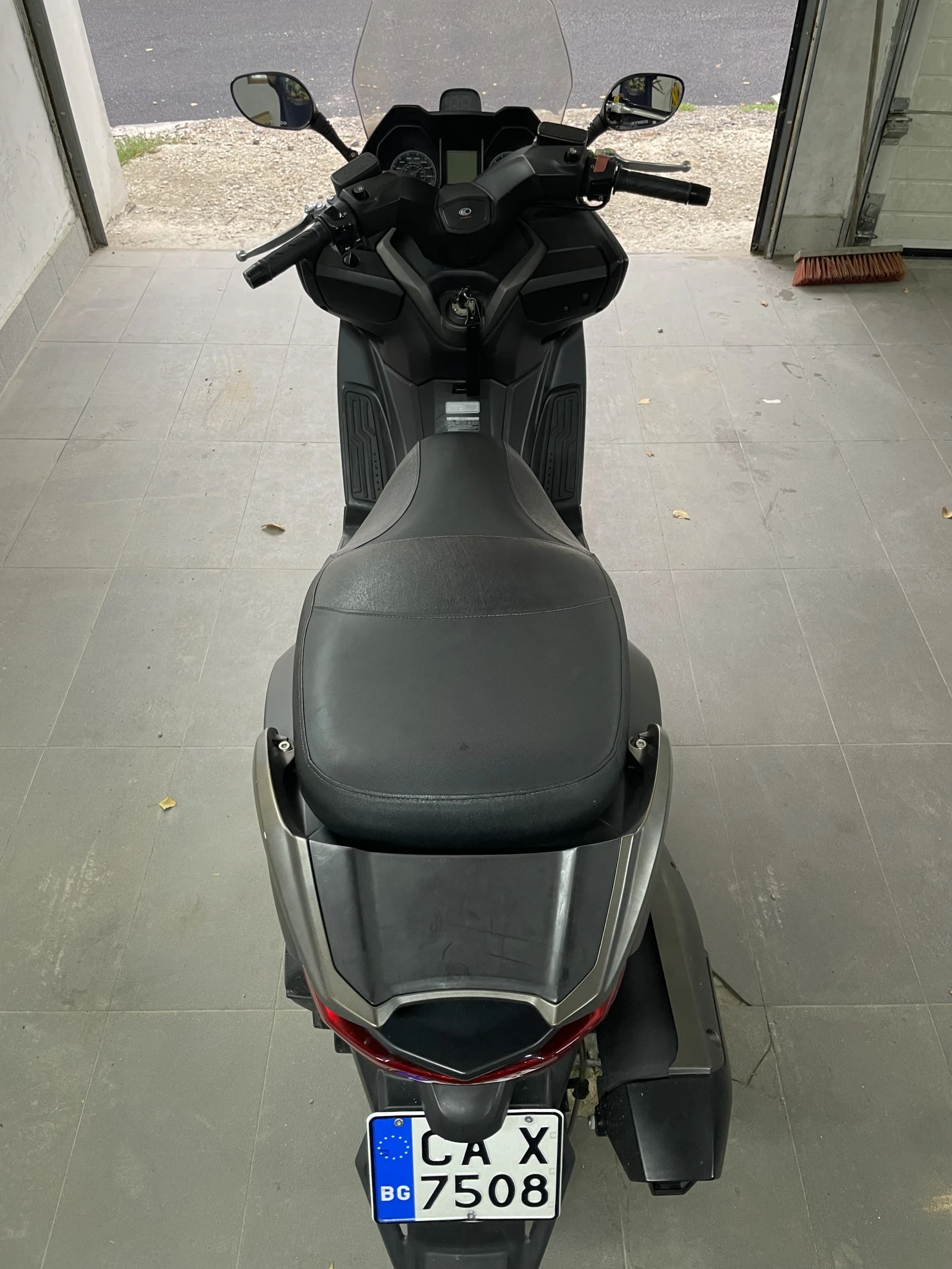 Kymco Xciting 300 I ABS, снимка 12 - Мотоциклети и мототехника - 55063663