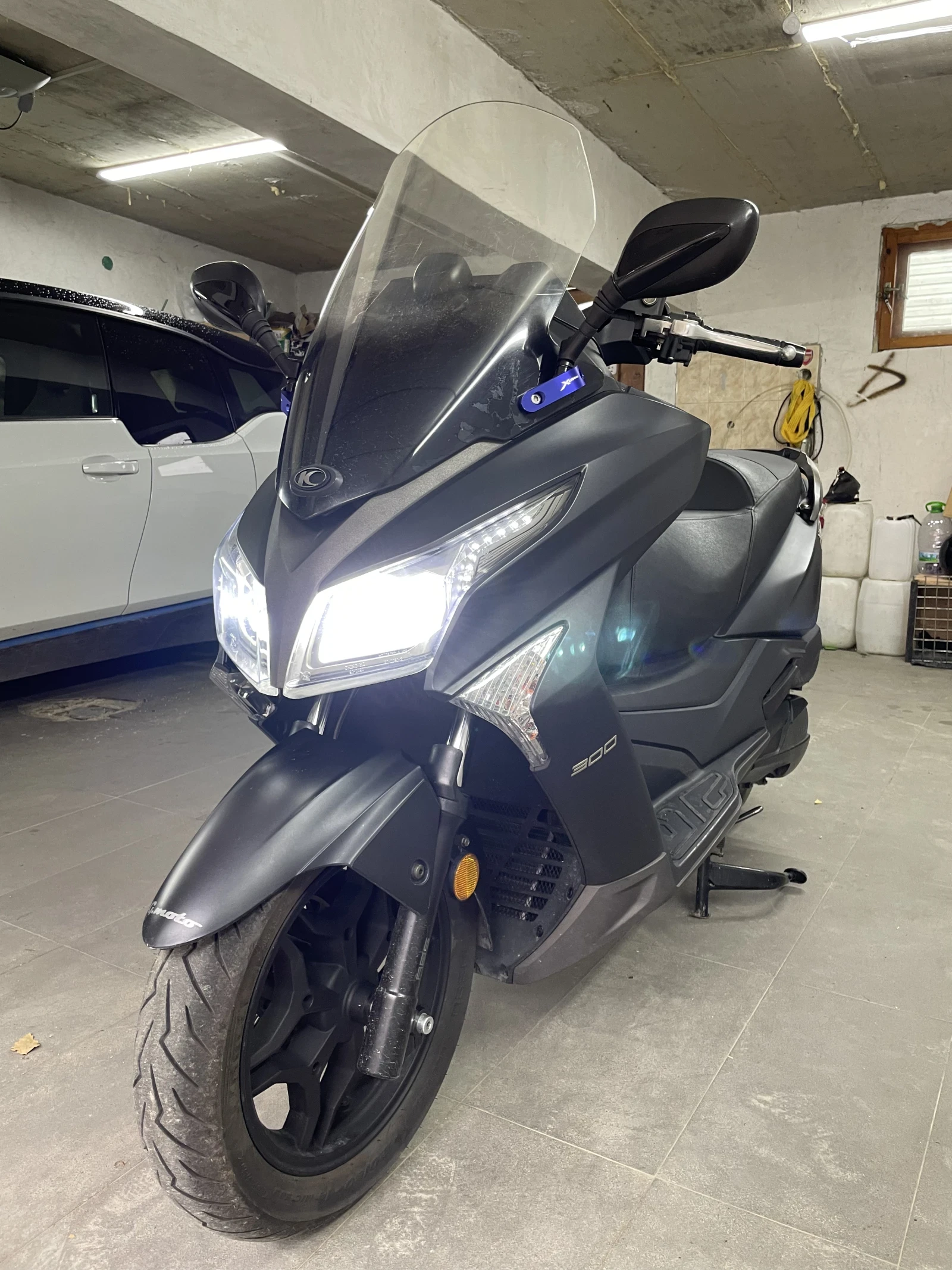 Kymco Xciting 300 I ABS, снимка 9 - Мотоциклети и мототехника - 55063663