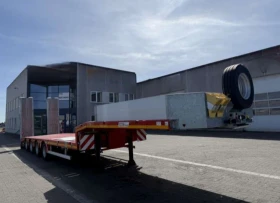       MAX TRAILER MAX 100