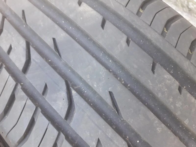 Гуми Летни 215/55R16, снимка 4 - Гуми и джанти - 25873226