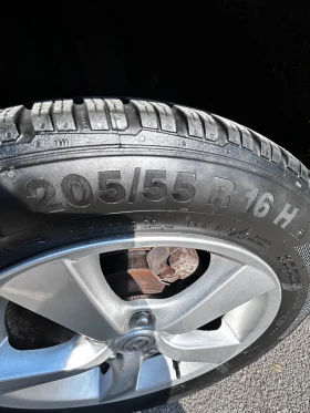 Mazda 3 1.6, снимка 9