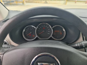 Dacia Lodgy 1.2 Газ бензин, снимка 15