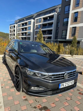 VW Passat R-line IQ Light, снимка 1