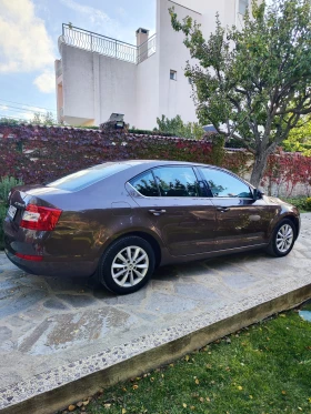 Skoda Octavia 1, 6 TDI DSG - 15600 лв. / 7976.15 € - 79752871 8