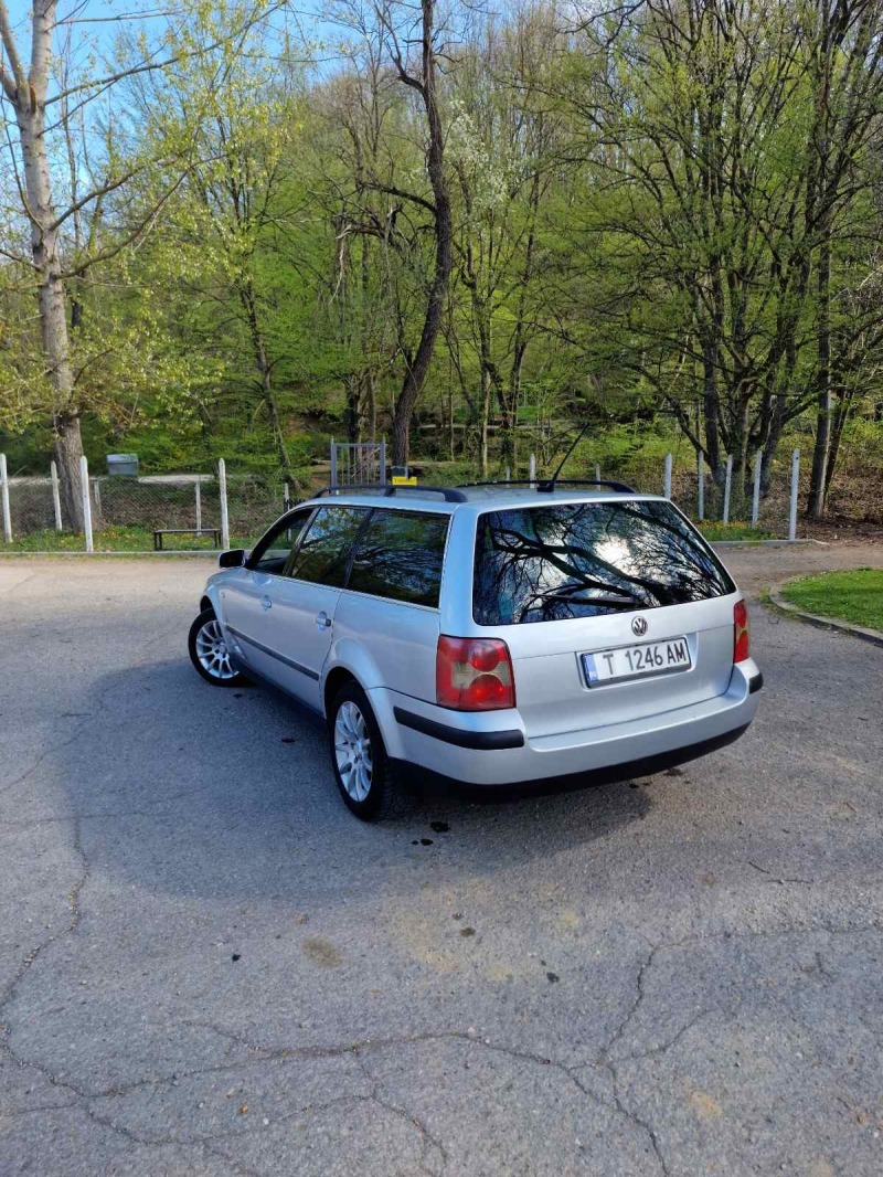 VW Passat 1.9тди, снимка 5 - Автомобили и джипове - 46395776