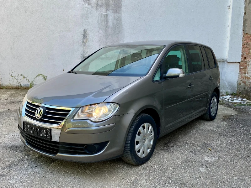 VW Touran 1.9 tdi, снимка 1 - Автомобили и джипове - 47182556