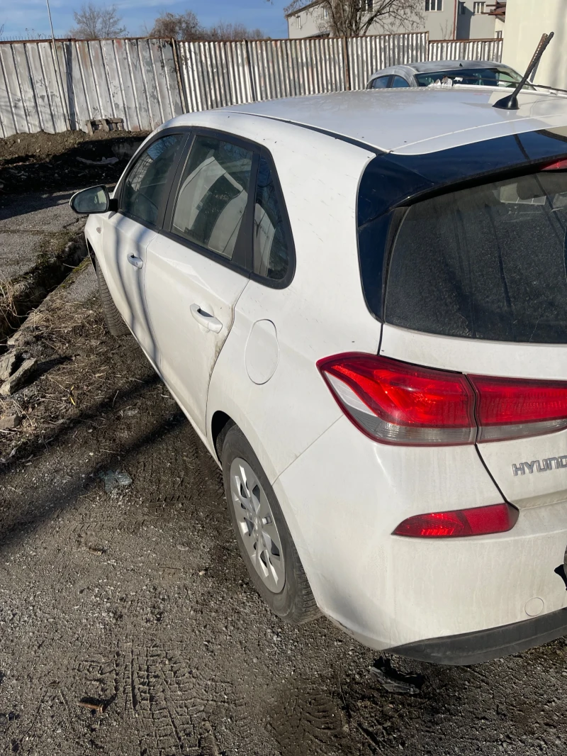 Hyundai I30 PDE, снимка 3 - Автомобили и джипове - 48869149