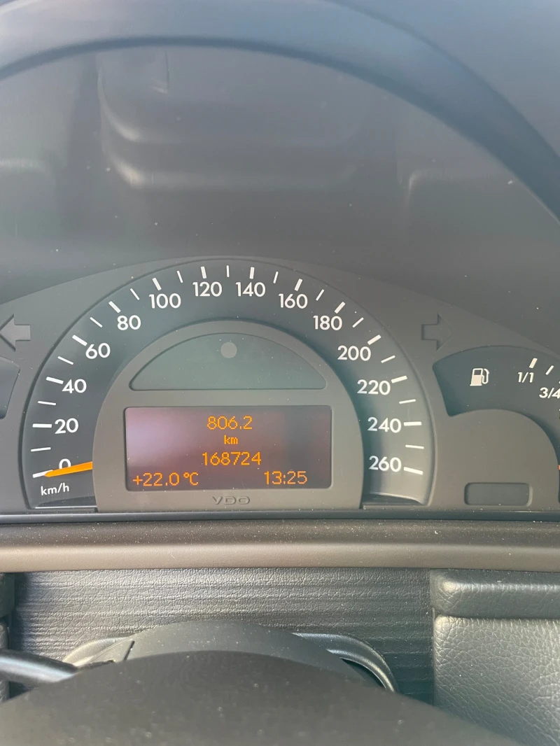 Mercedes-Benz C 200, снимка 6 - Автомобили и джипове - 49493326