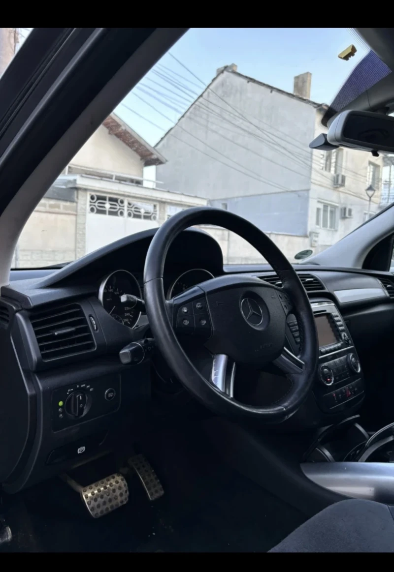 Mercedes-Benz R 320, снимка 8 - Автомобили и джипове - 52675830