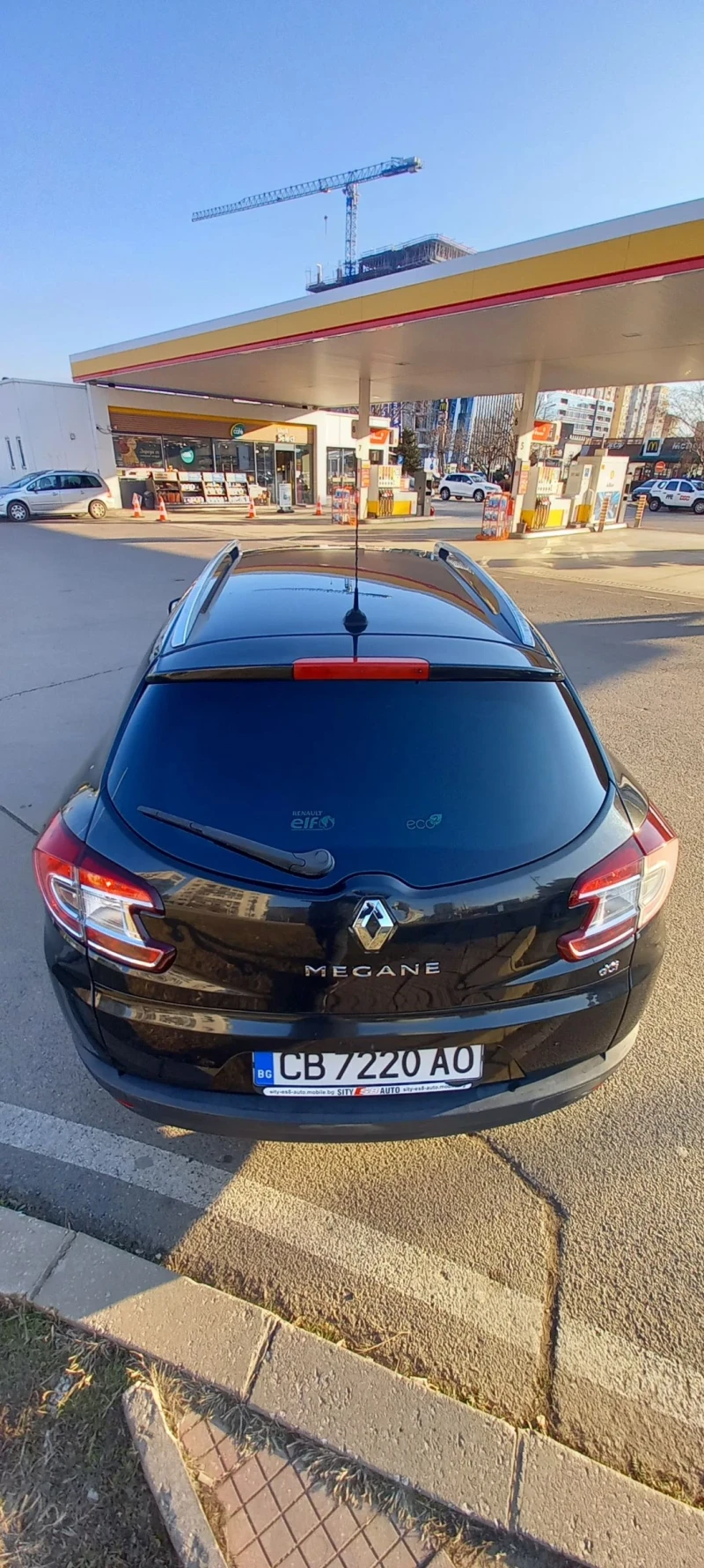 Renault Megane СРОЧНУ, снимка 11 - Автомобили и джипове - 52395848