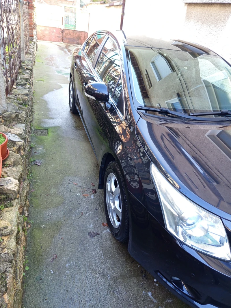 Toyota Avensis, снимка 16 - Автомобили и джипове - 52788998