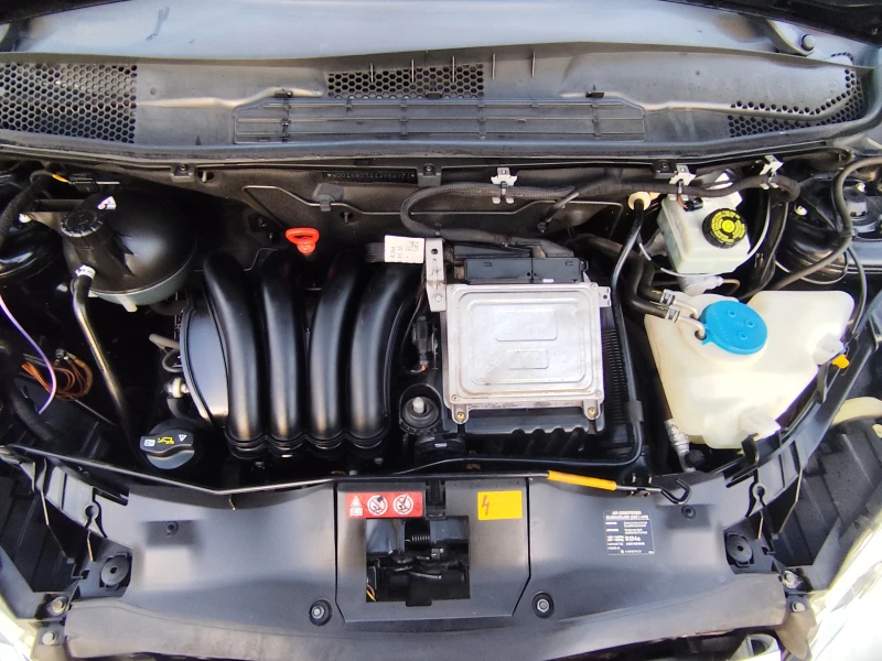 Mercedes-Benz A 150 1.5i* KLIMA* КОЖА* , снимка 14 - Автомобили и джипове - 52815871