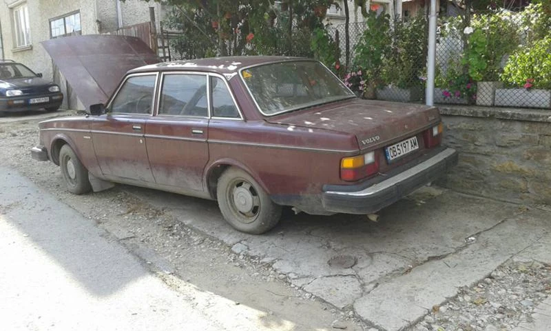 Volvo 244 CL, снимка 4 - Автомобили и джипове - 48693803