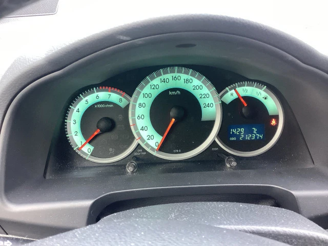 Toyota Corolla verso 1.8 Германия Климатроник 1-Собственик 7-Места ТОП, снимка 6 - Автомобили и джипове - 52946697