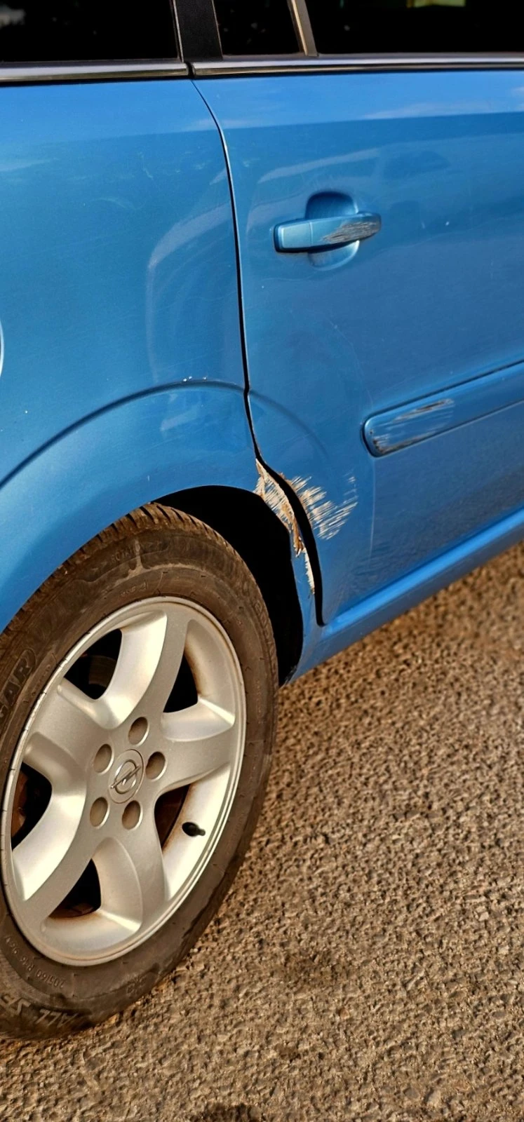 Opel Zafira CDTI, снимка 14 - Автомобили и джипове - 55817717