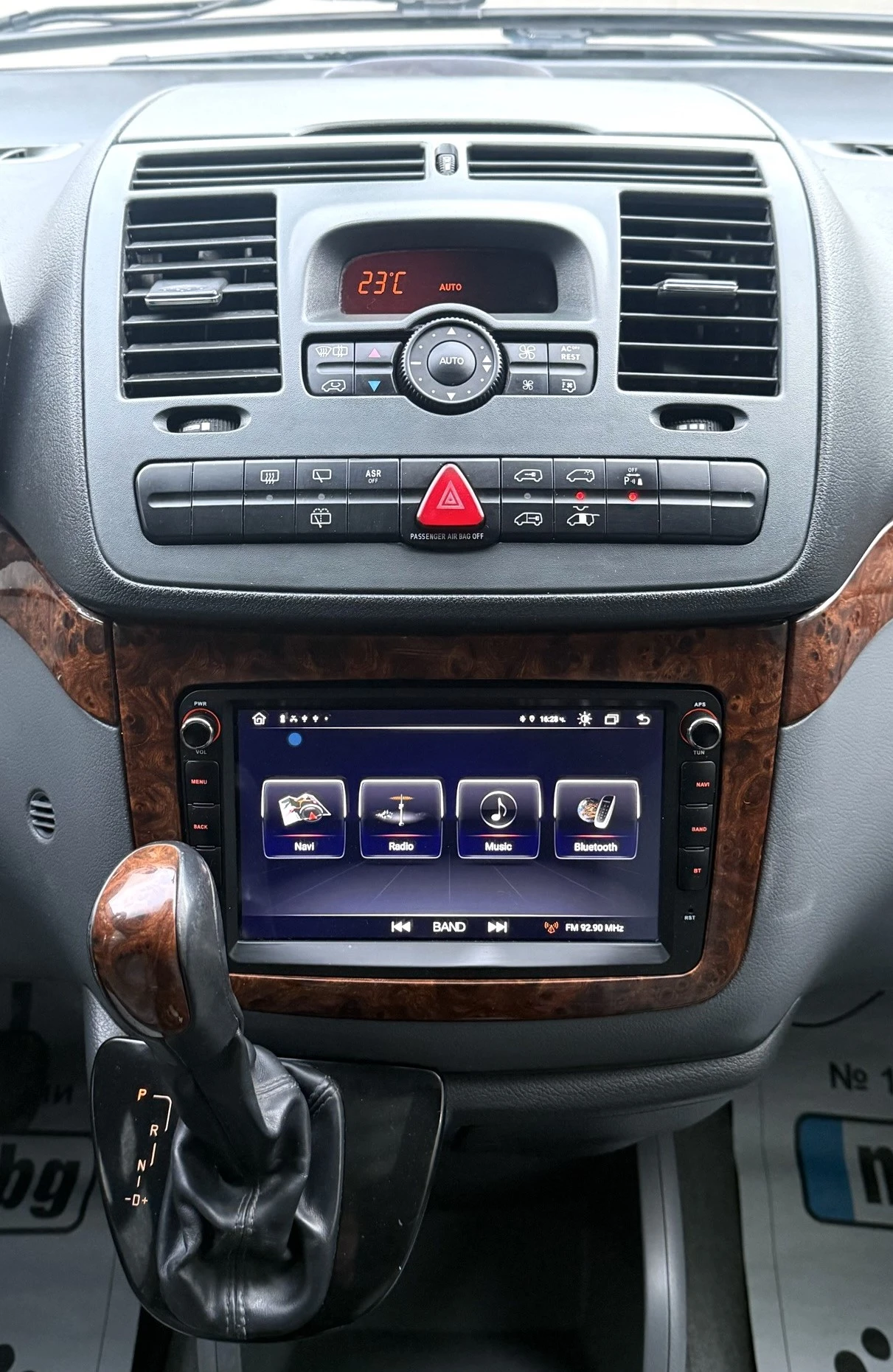 Mercedes-Benz Viano 2.2 CDI AMBIENTE 7 места | Mobile.bg — изображение 14